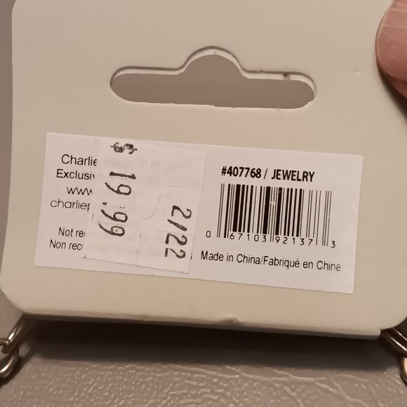 Charlie Paige women's matching set gold tone coin faux pearl necklace & earrings - Picture 8 of 13